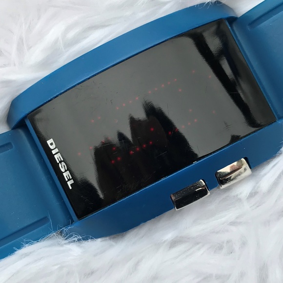 Diesel Men Watch Sport Digital Wrist Watch Blue Ru - Picture 3 of 8